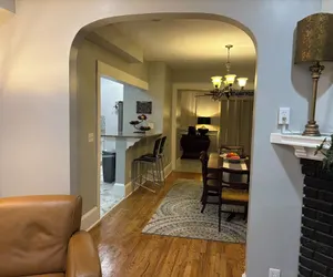 Photo 5 - The Elegant Spring House Loft