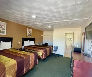 Photo 5 - Western Skies Motel