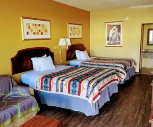 Photo 3 - Fairview Suites
