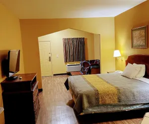 Photo 4 - Fairview Suites