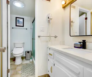 Photo 5 - Sunny Azusa Hideaway Near APU Trails Easy LA Access