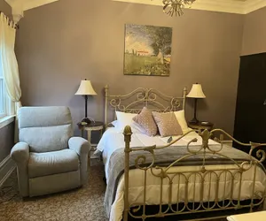 Photo 4 - Abbey House Inn