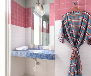 Photo 4 - The Cabins at East Austin Hotel