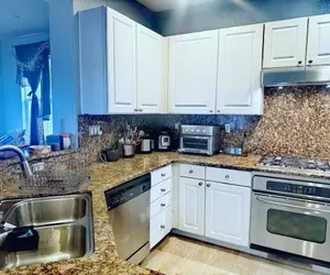Photo 5 - Spacious & Cozy Home 3BD 2BA Near SF