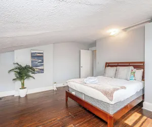 Photo 5 - Queen City Suites 2 For 4