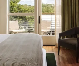 Photo 4 - The Inn at Green Pastures