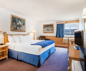 Photo 5 - Sandpoint Inn