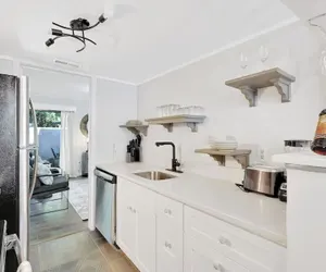 Photo 5 - Central Hilton Head Retreat 2BR Near Beaches