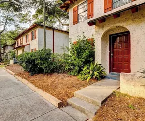 Photo 3 - Hilton Head 2BR Escape w/ Pool & Sofa Bed