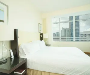 Photo 4 - Brickell Sea View 2BR by Palermo Home