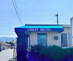 Photo 2 - Crest Motel