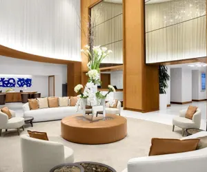 Photo 2 - Luxury Suites at Fort Lauderdale Beach