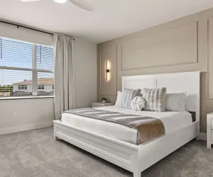 Photo 2 - Upstay-luxury 3BR Home w Private Pool Games Room