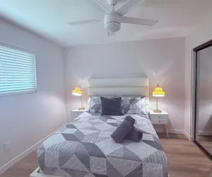 Photo 5 - Oneluxstay 3BR Home Near the Beach