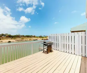 Photo 2 - Cozy Waterfront With Deck