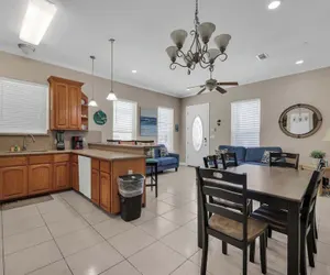 Photo 3 - Lovely Beach and Pool Condo