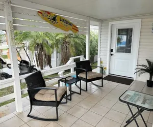 Photo 2 - Lovely Cozy Cottage-pet Friendly