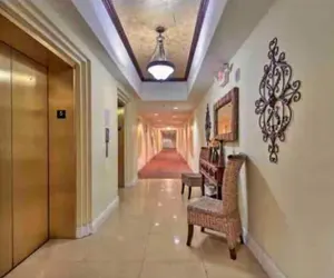 Photo 4 - I Love It Coral Way Apartments