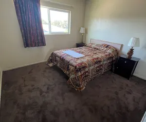 Photo 5 - York Motel