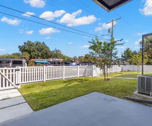 Photo 4 - NEW Casa Sol Casa Cielo - Luxurious Newly Built Tampa Townhouses In Prime Location