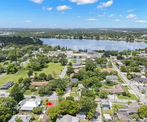 Photo 3 - NEW Lakeland Landing Cute Bungalow by Downtown