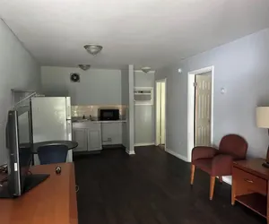 Photo 5 - PARADISE SUITES