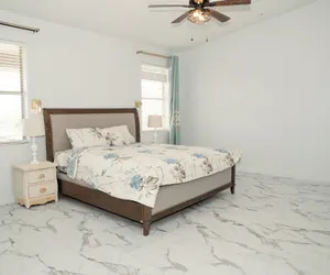 Photo 4 - Large Family Home Near Phoenix