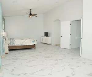 Photo 2 - Large Family Home Near Phoenix