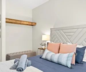 Photo 4 - Adam's Downtown Retreat w/ Rooftop Access