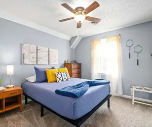 Photo 5 - Hudson House - 0.2 Miles to Red River