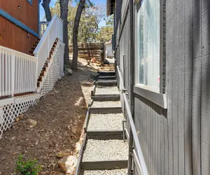 Photo 2 - Luxury Studio Escape - Trails & Views