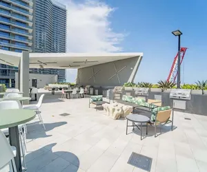 Photo 4 - Devereaux Miami