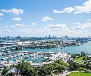 Photo 5 - Devereaux Miami