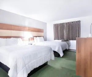 Photo 5 - Northwoods Inn & Suites