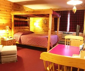 Photo 3 - Northwoods Inn & Suites