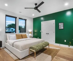 Photo 5 - Thonton Unit A & B