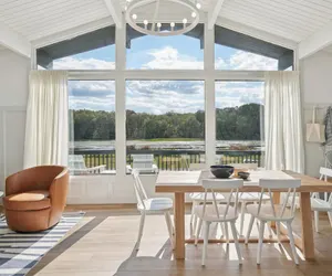 Photo 2 - Lakelyn Lodge