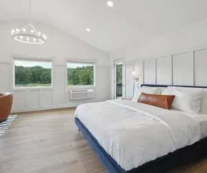 Photo 4 - Lakelyn Lodge