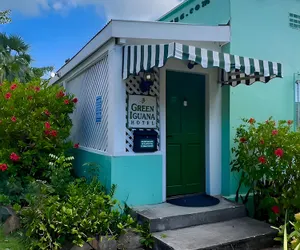 Photo 5 - The Green Iguana Hotel