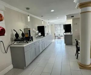 Photo 3 - Super 8 By Wyndham Nacogdoches Near University