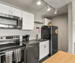 Photo 5 - Sky High Studio in Downtown Denver