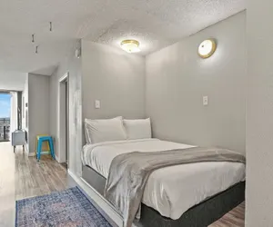 Photo 3 - Sky High Studio in Downtown Denver