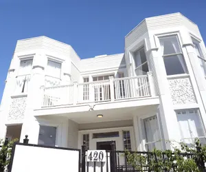 Photo 2 - The Burlington Hotel