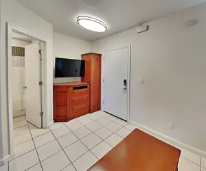 Photo 5 - Harbour Beach Resort 103