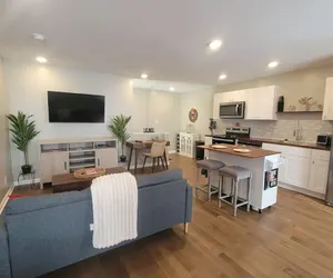 Photo 4 - Modern Carriage House Escape Rest Work Explore