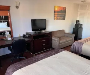 Photo 5 - Budget inn