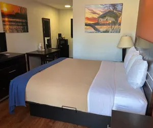 Photo 4 - Budget inn