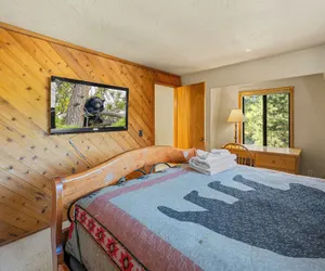 Photo 4 - The Mountain Treehouse