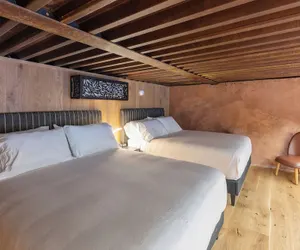 Photo 5 - Honey Rock Landing