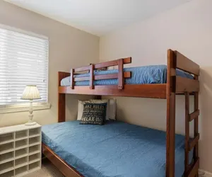 Photo 5 - Relaxing Lakefront Condo w/ 2 Heated Pools, Boat Ramp & Slip, Near Golf & Parks